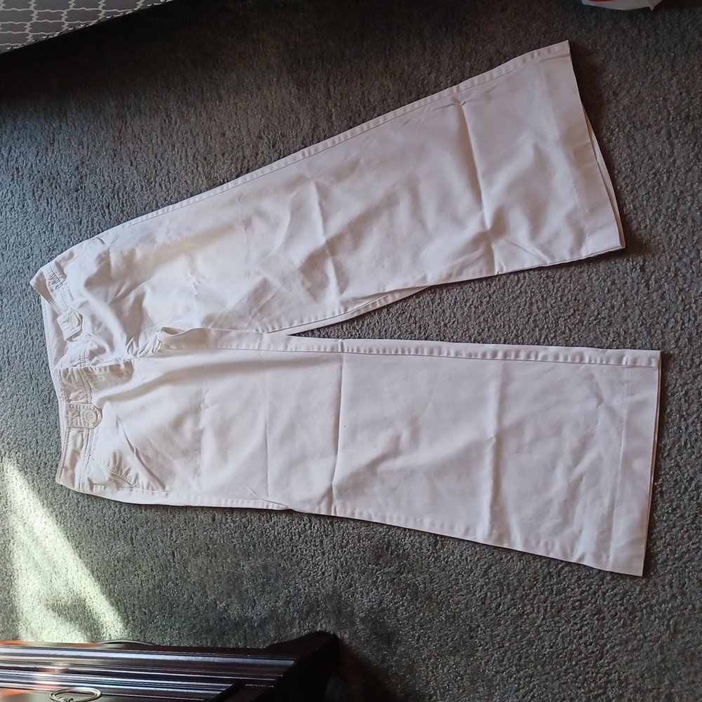 New York & Company wide leg trousers.